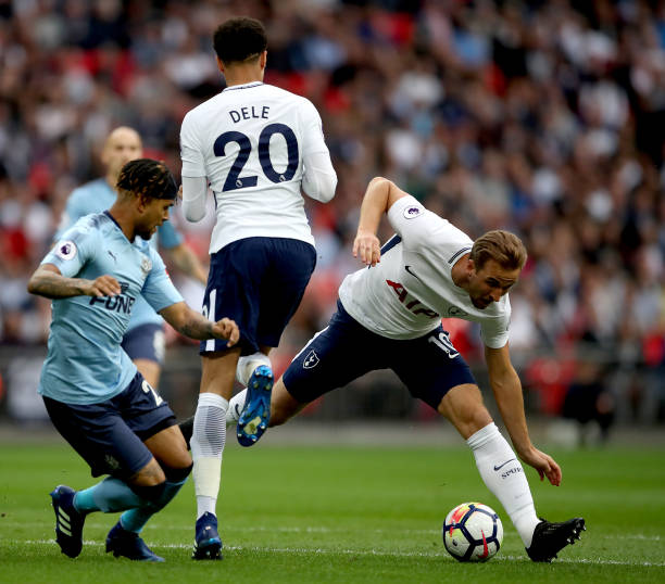 激烈的足球 激烈的足球